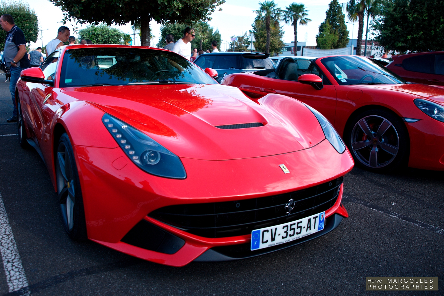 Ferrari f12 Berlineta-01.jpg